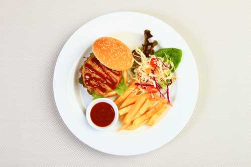 steak,salad,Cheese,mayonnaise,pig,chicken,fish,beef,tomato sauce,French fries,Burger,Food,Top view,menu,Italian food,