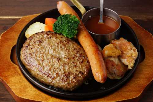 Mixed Grilled meat and vegetables/Hamburger Steak with Demi Glace Sauce