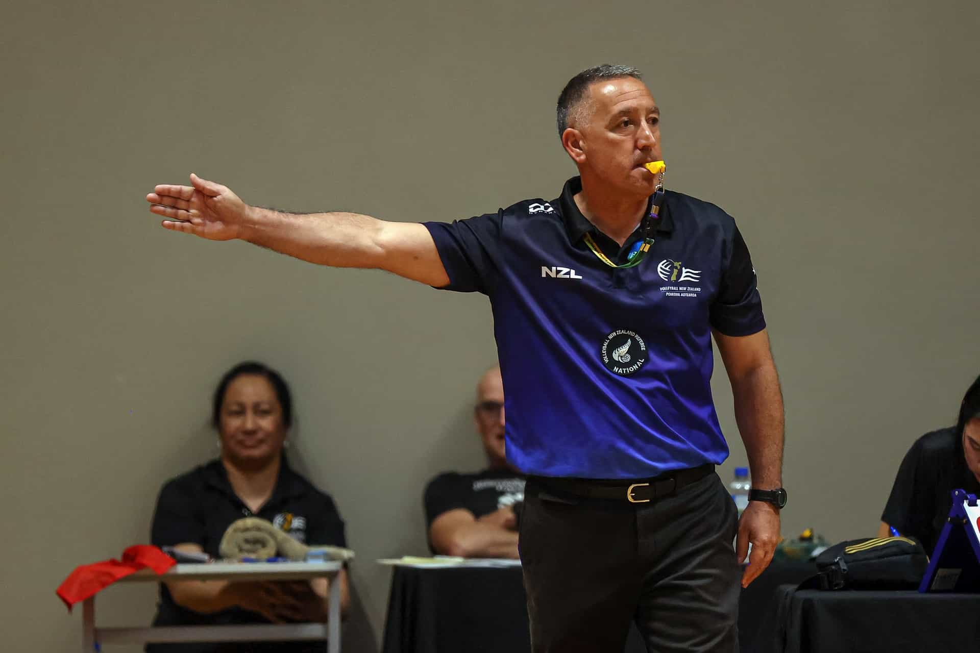 Referee. National Volleyball League 2022, Midlands Te Waiora v Southern Pounamu, Sport and Fitness Centre Auckland, Friday 28th October 2022. Photo: Shane Wenzlick / www.phototek.nz