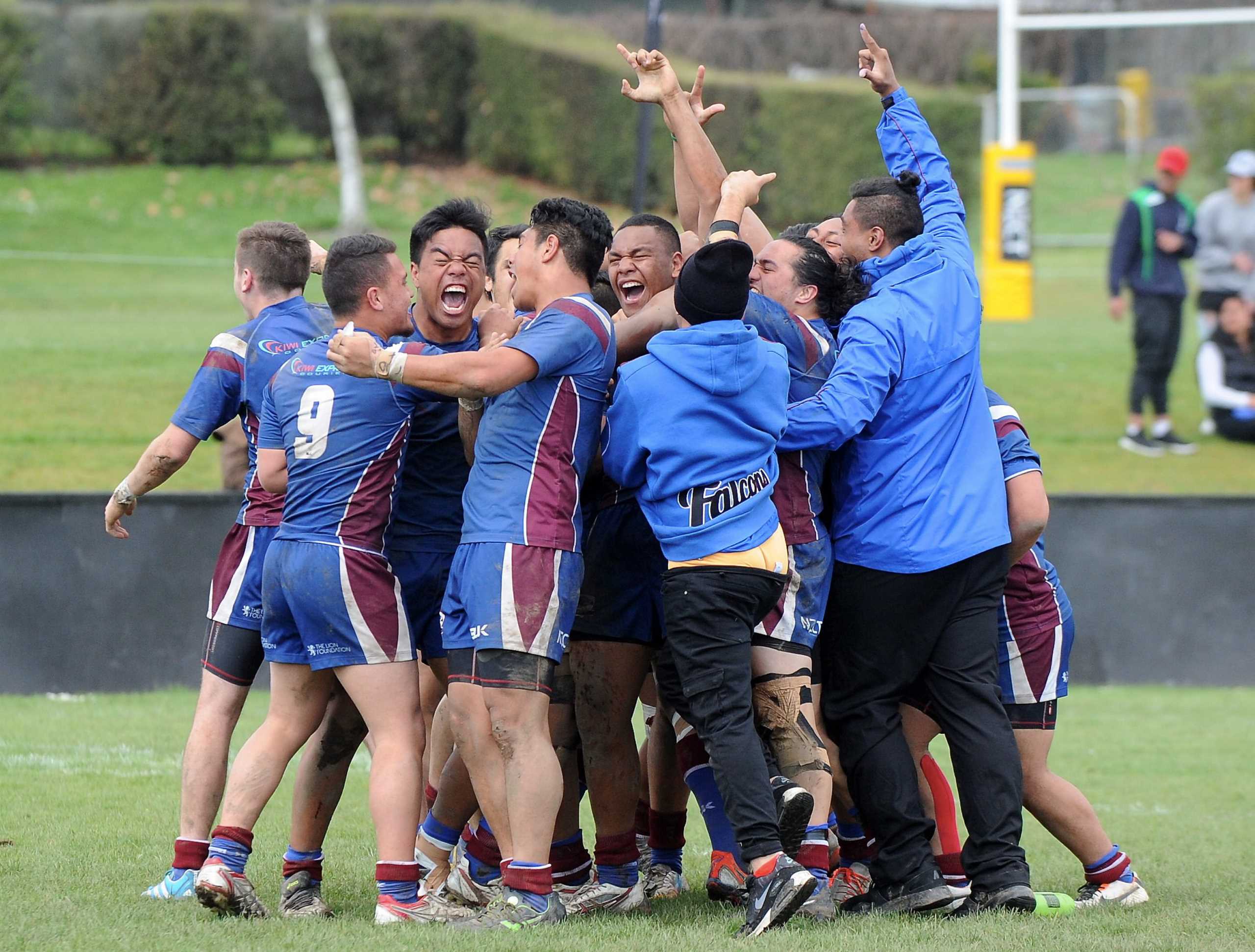The Akarana Falcons celebrate their win in the NZRL National 17s Youth Tournament Mark Graham Cup Final, Akarana Falcons vs Counties Manakau, Puketawhero Park, Rotorua, Friday, October 02, 2015. Photo: Kerry Marshall / photosport.co.nz