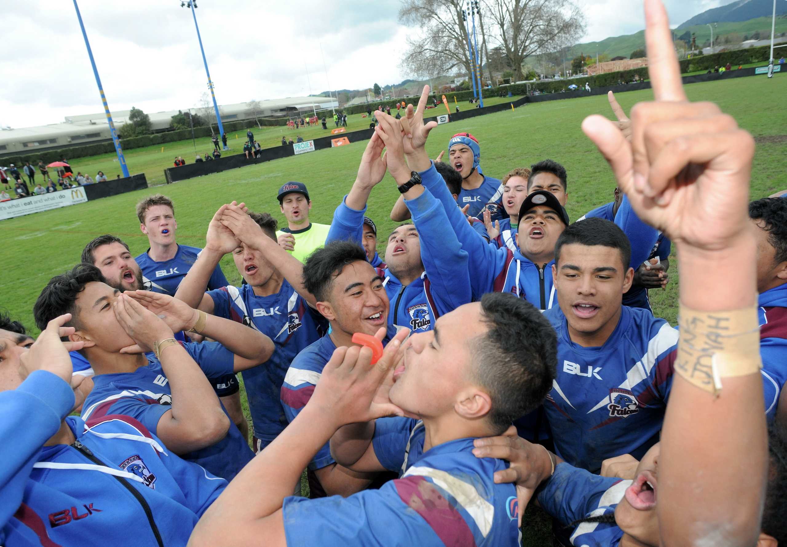 The Akarana Falcons celebrate winning the NZRL National 15s Youth Tournament Nathan Cayless Cup Final, Akarana Falcons vs Counties Manakau, Puketawhero Park, Rotorua, Friday, October 02, 2015. Photo: Kerry Marshall / photosport.co.nz