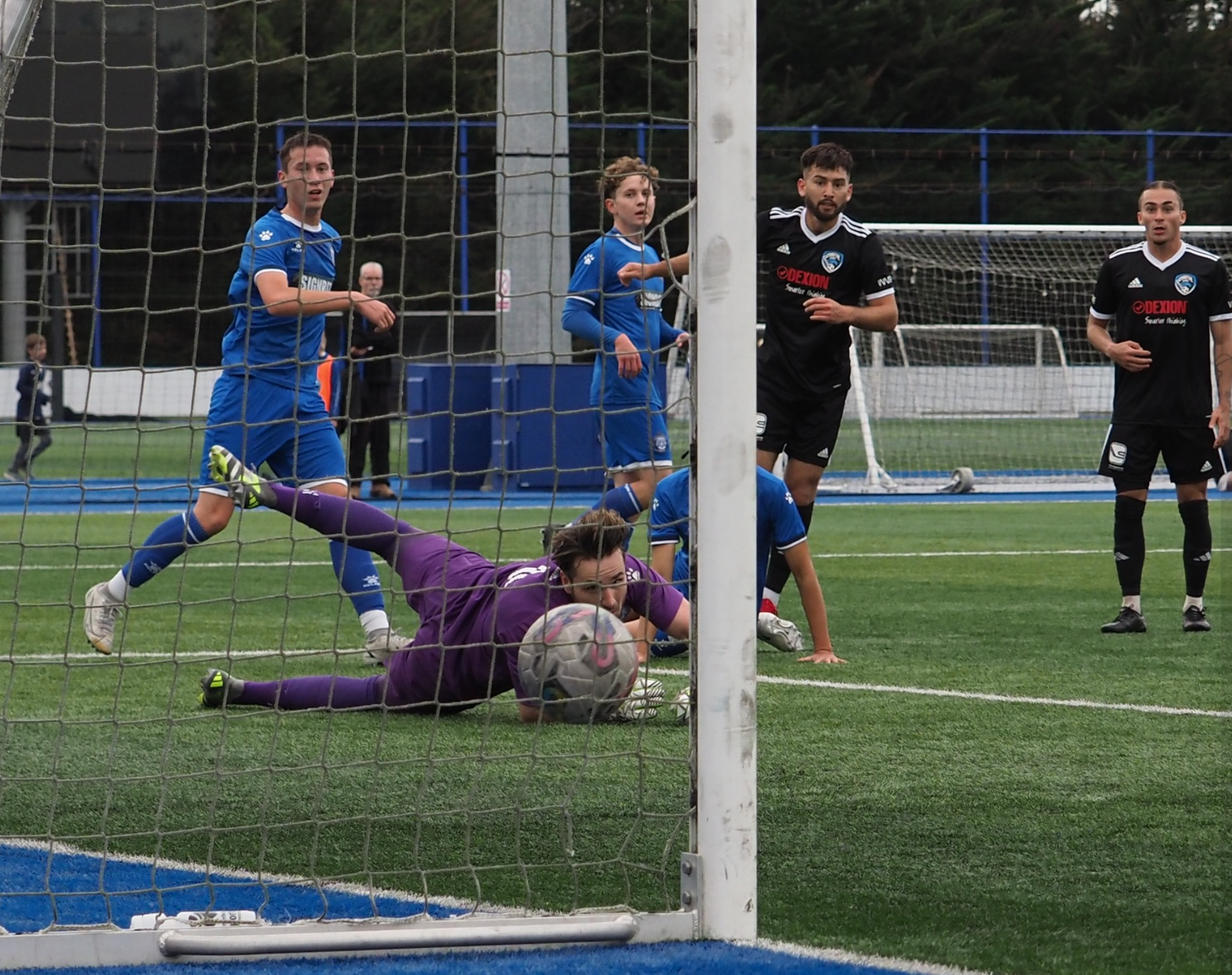 Weekend Review: Thrilling Results
